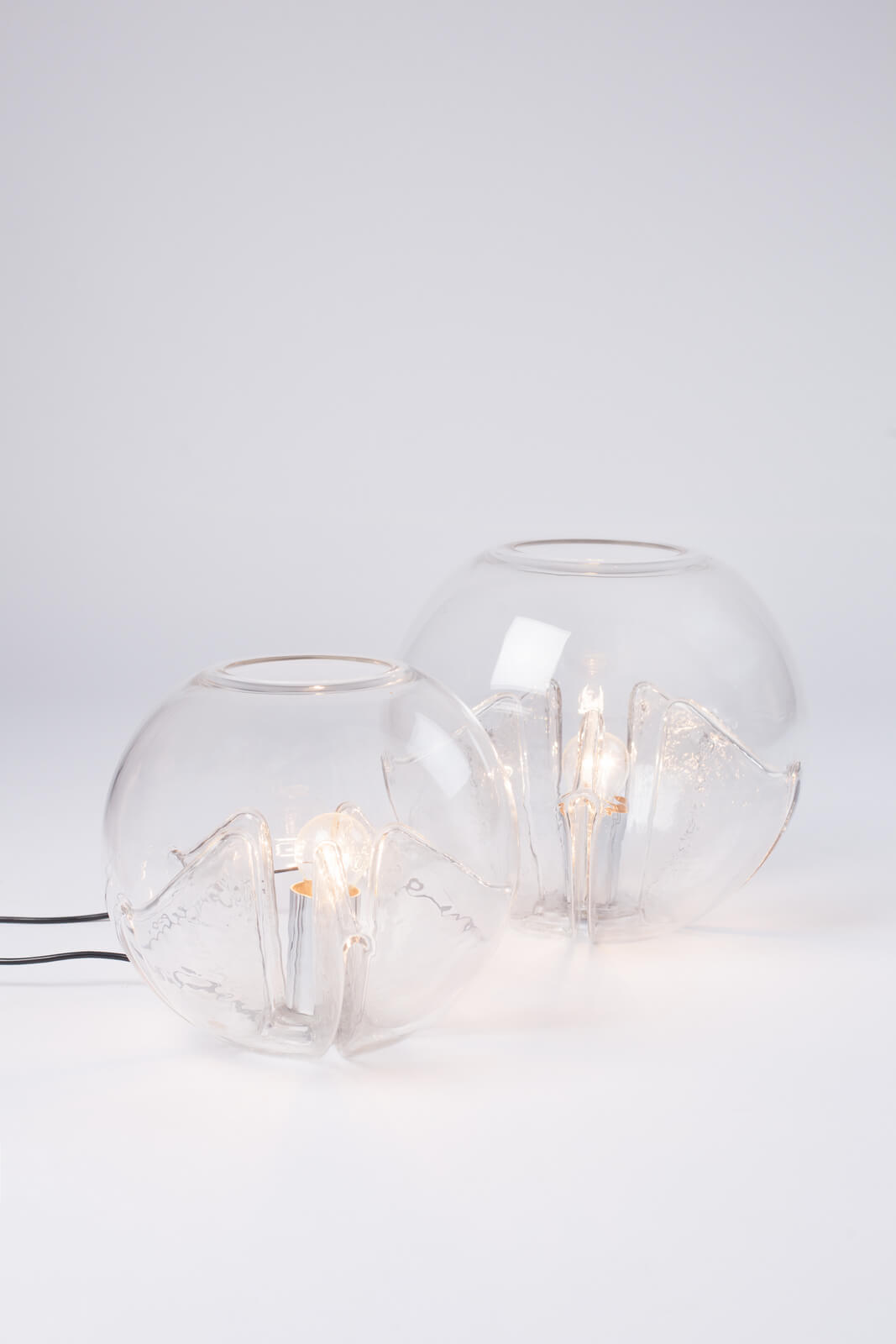 Table lamp Nuphar by Toni Zuccheri for sale Table lamp Nuphar by Toni Zuccheri for sale