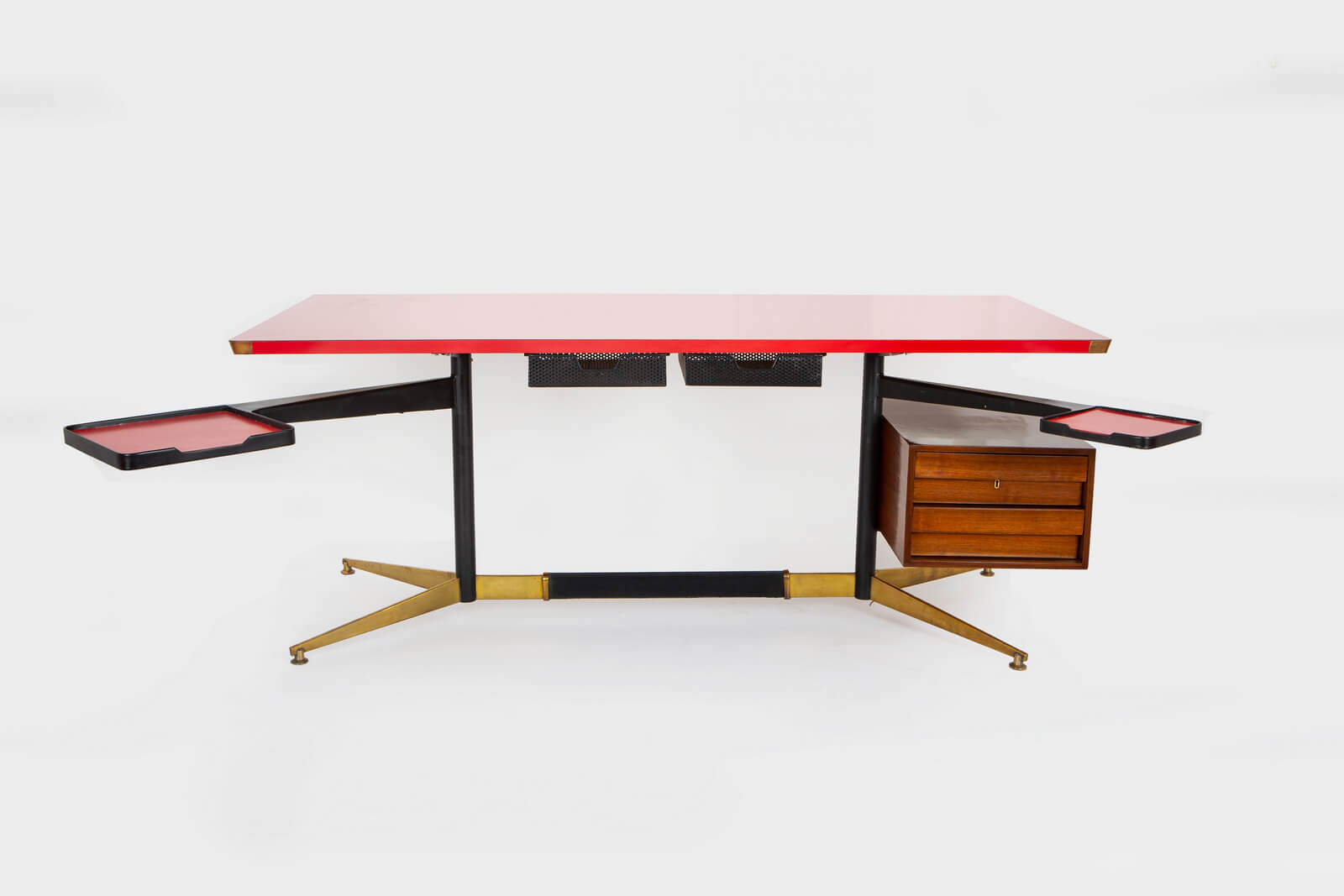 Table by Gio Ponti for sale Table by Gio Ponti for sale