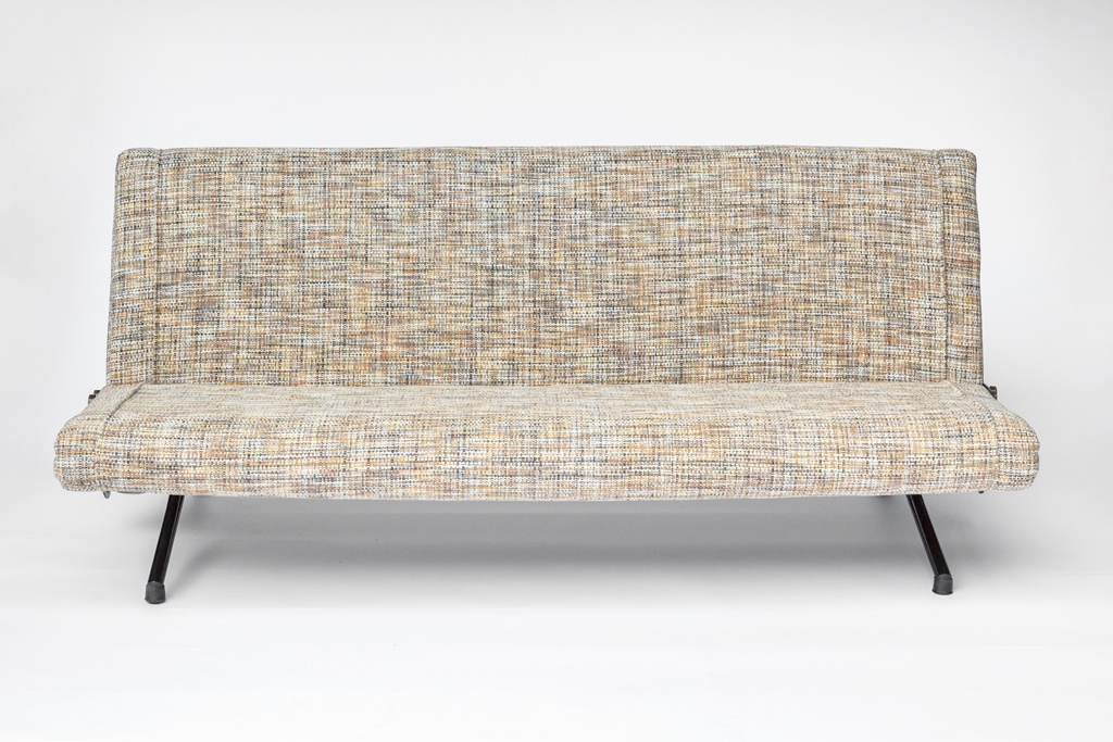 Sofa D70 by Osvaldo Borsani for sale Sofa D70 by Osvaldo Borsani for sale