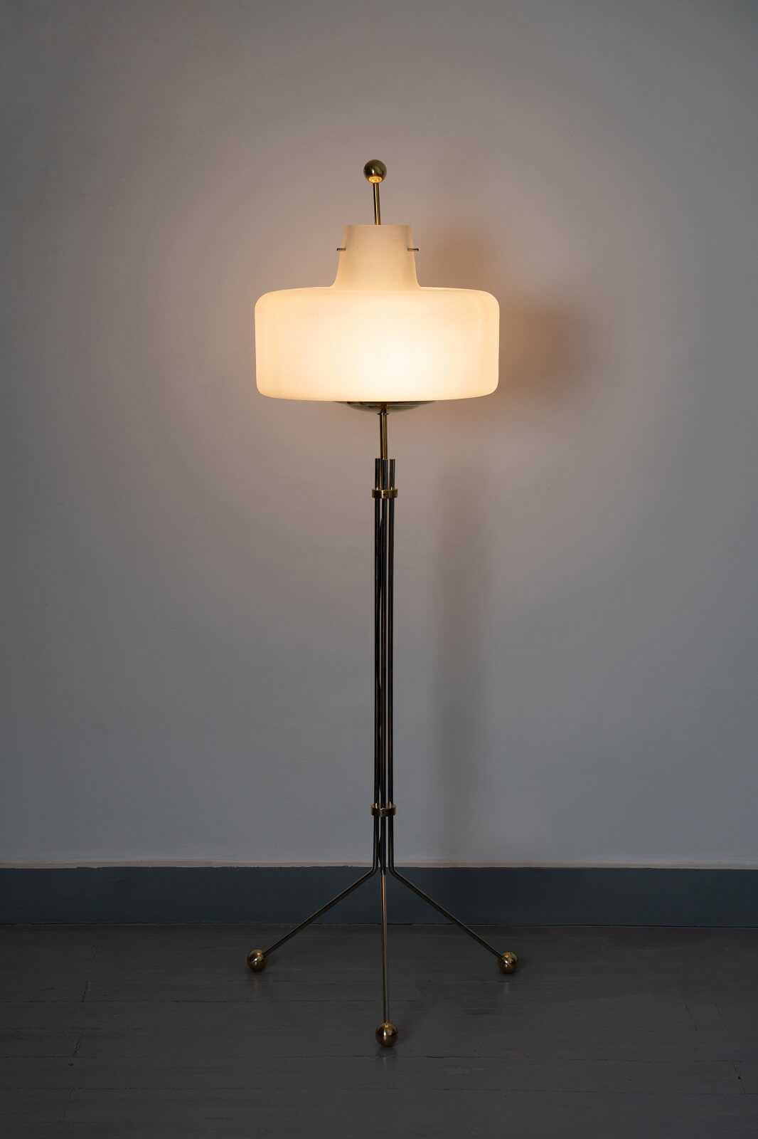 Floor lamp by Stilnovo for sale Floor lamp by Stilnovo for sale