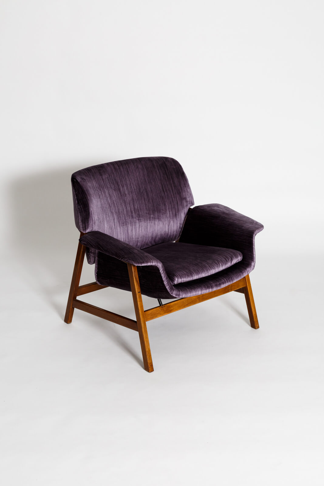 Armchair model 849 by Gianfranco Frattini for sale Armchair model 849 by Gianfranco Frattini for sale