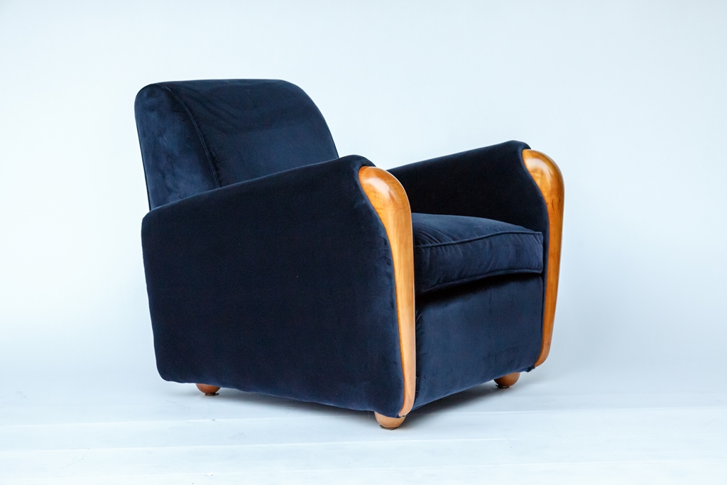 Armchair Model no. 3615 by Osvaldo Borsani for sale