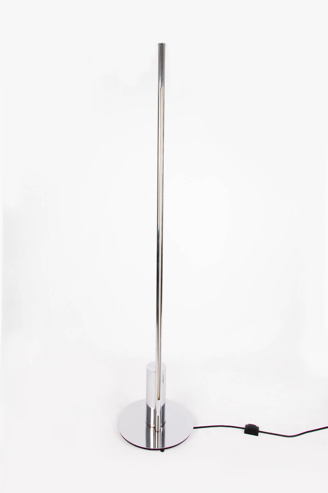 Floor lamp Linea by Nanda Vigo for sale Floor lamp Linea by Nanda Vigo for sale